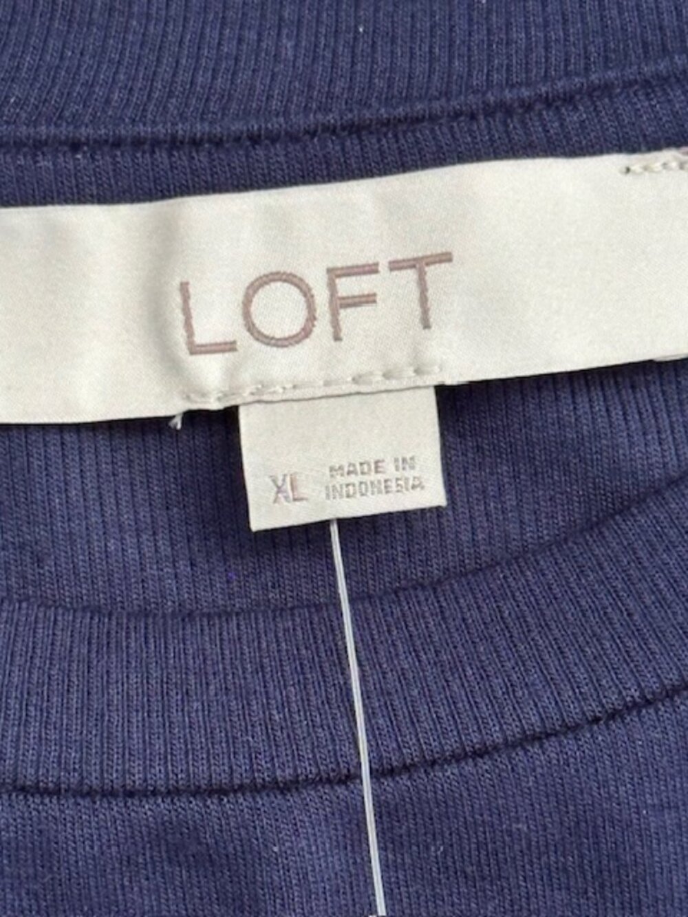 Loft NWT Navy Blue Short Sleeve Everyday Tee - Size XL - Picture 5 of 9